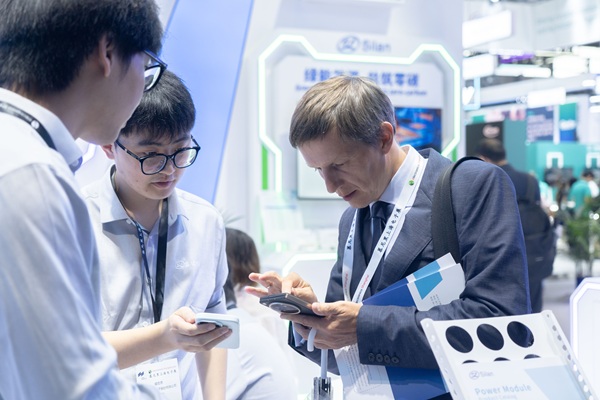 1783403374998895SgU2.jpg 图片13.jpg